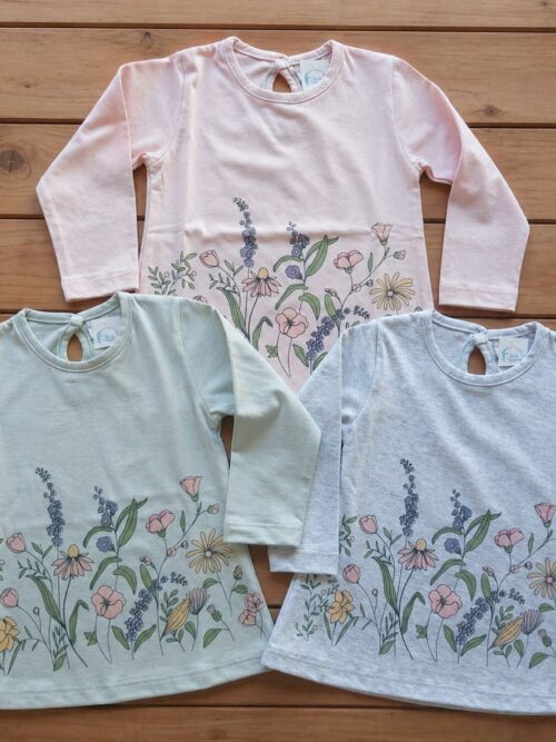 Remera flores