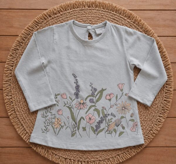Remera flores