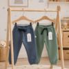 Jogger liso frisa